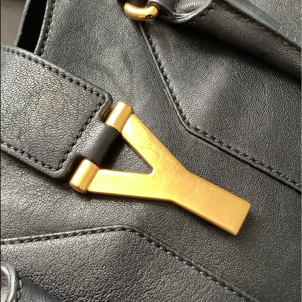 YVES SAINT LAURENT leather bag 🔥🔥🔥 - Picture 4 of 14